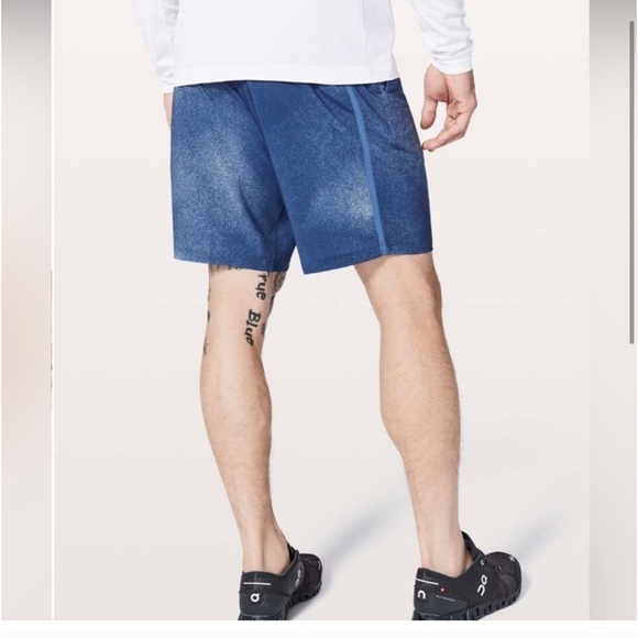 Lululemon Pace Breaker Ocean Spray Blue Shorts H. - Picture 2 of 16